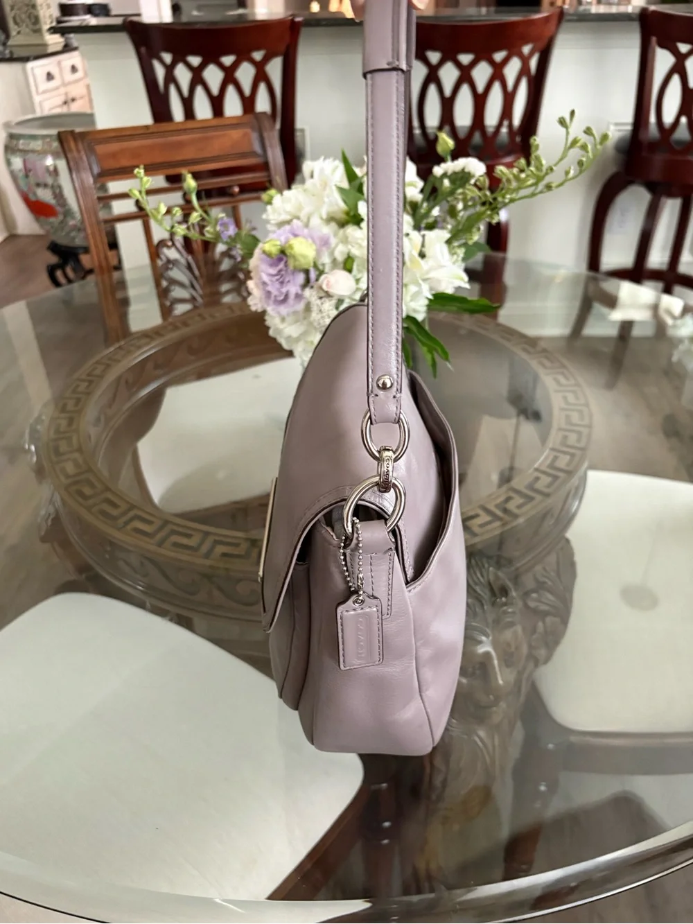 🩶🩶COACH TAYLOR DOVE GREY LEATHER FLAP SHOULDER BAG!🩶🩶